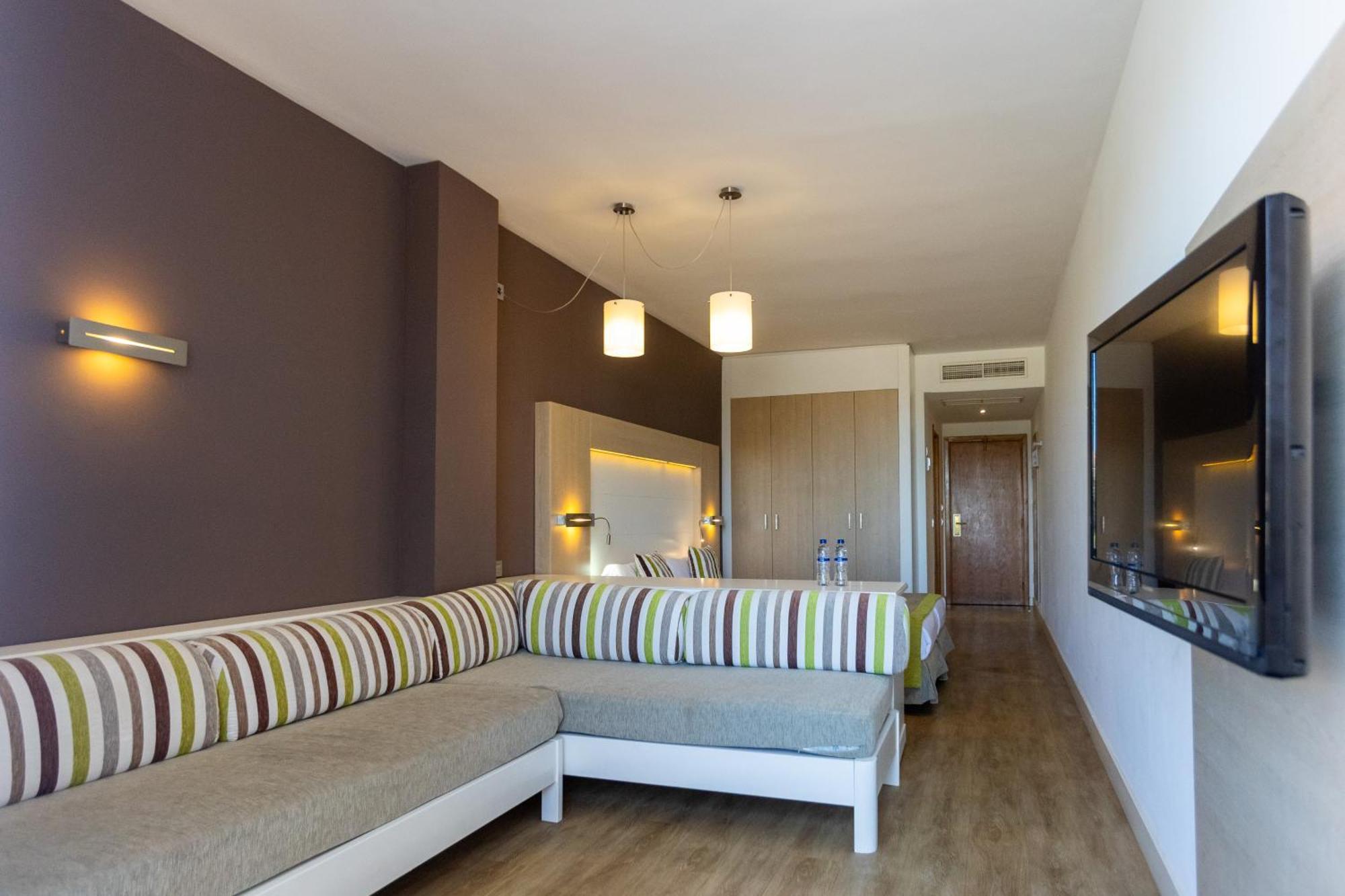 Hotel Mariant Park Sa Coma  Bagian luar foto